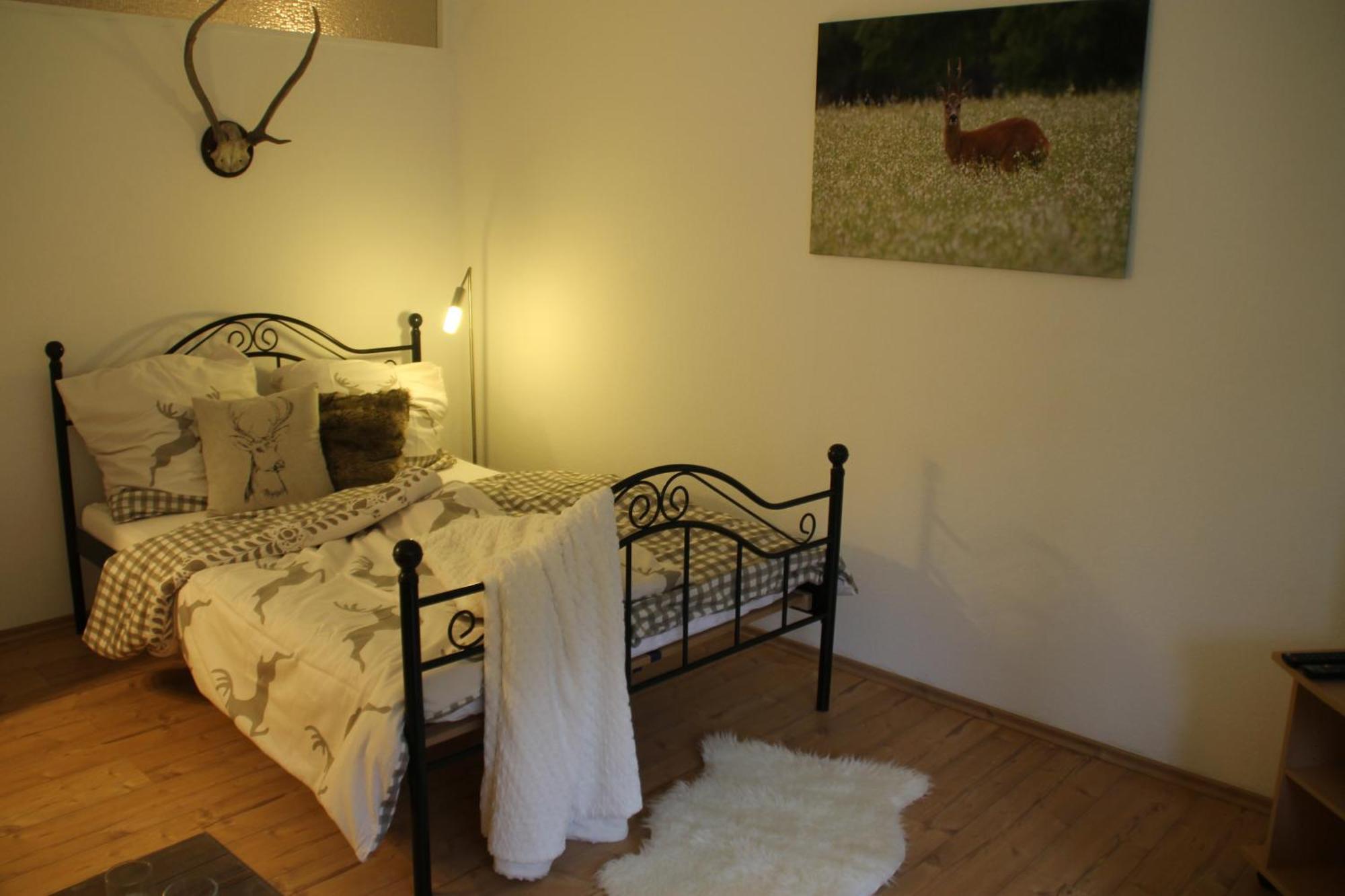 Apartmenthaus Joern Wieda Rum bild