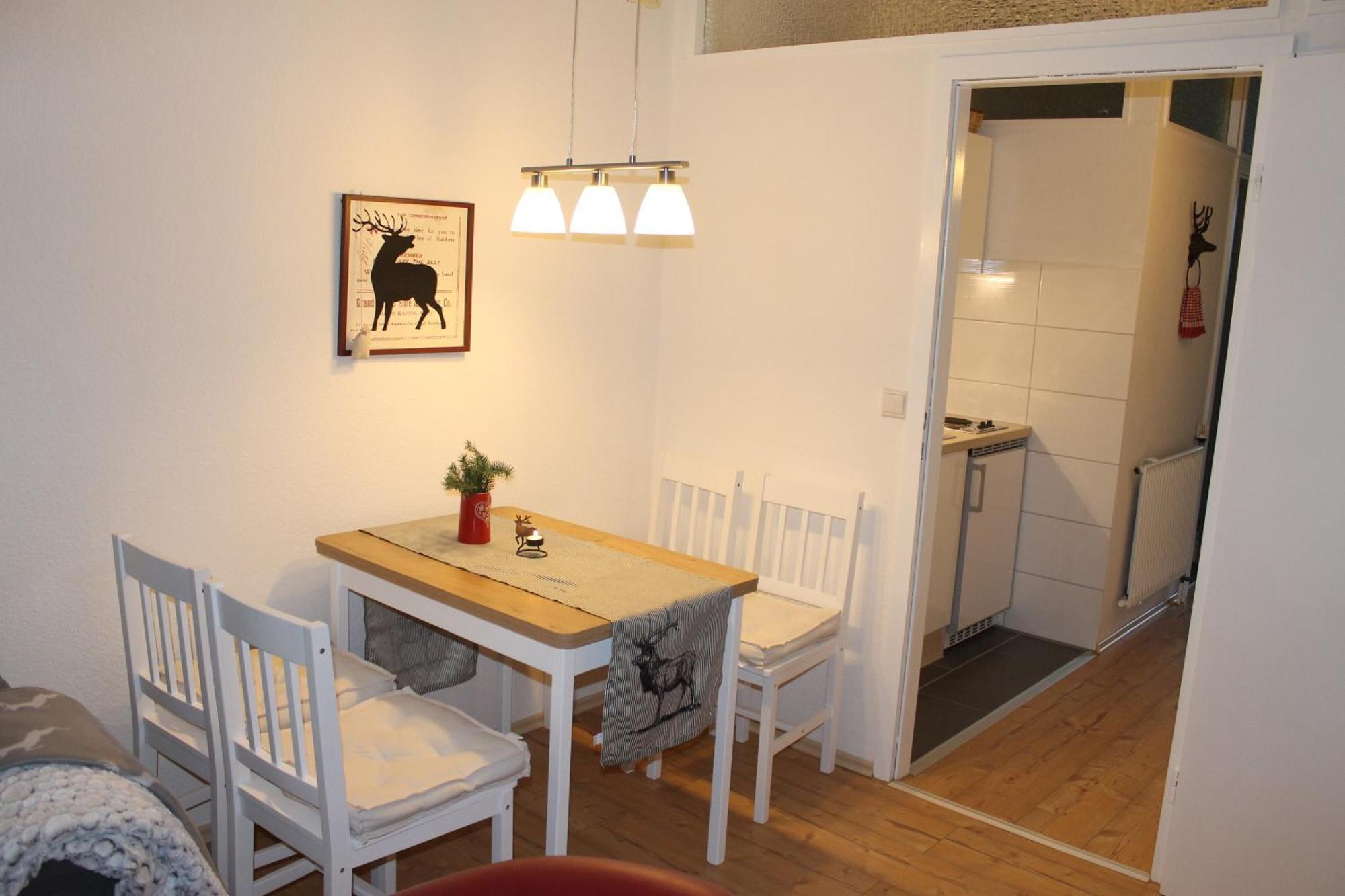 Apartmenthaus Joern Wieda Rum bild