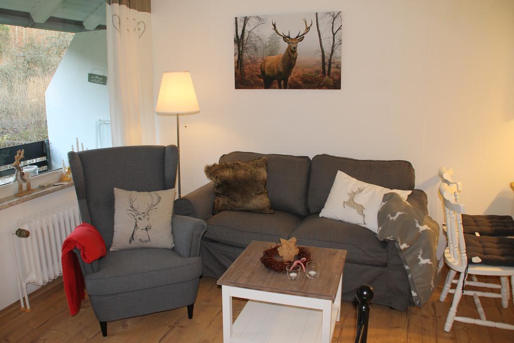 Apartmenthaus Joern Wieda Rum bild